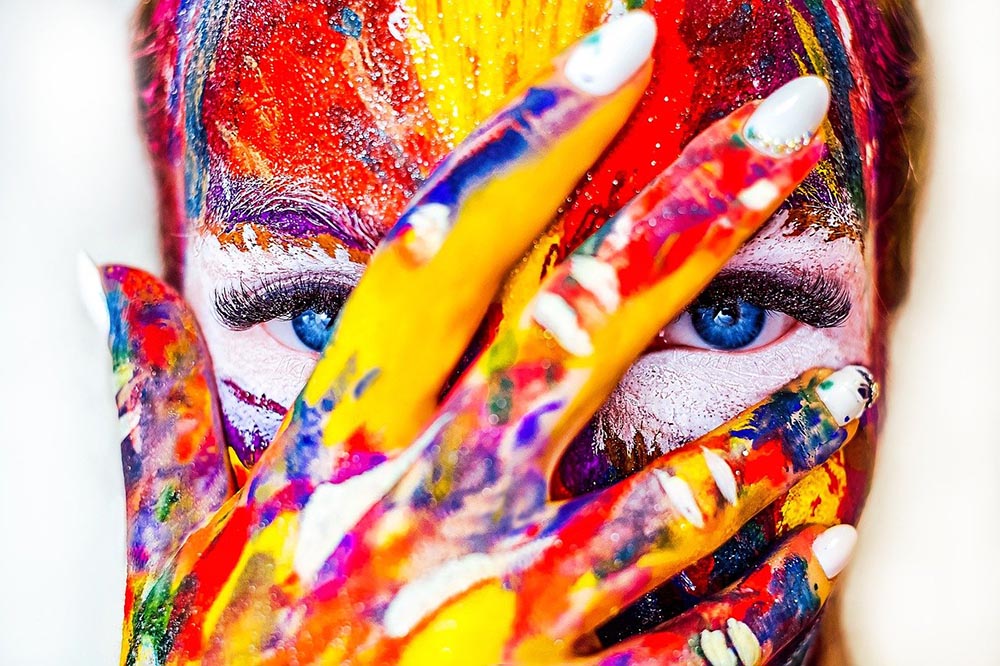 tips to become a more creative person - ben heine art blog
