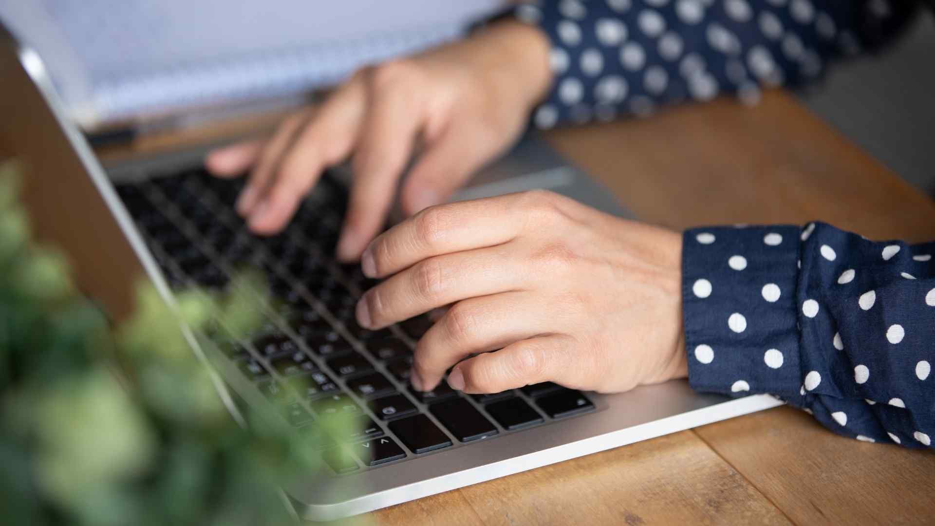 5 Free plagiarism checkers for students and teachers