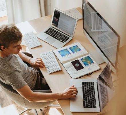 The Best Free Online Tools to Make College Life Easier