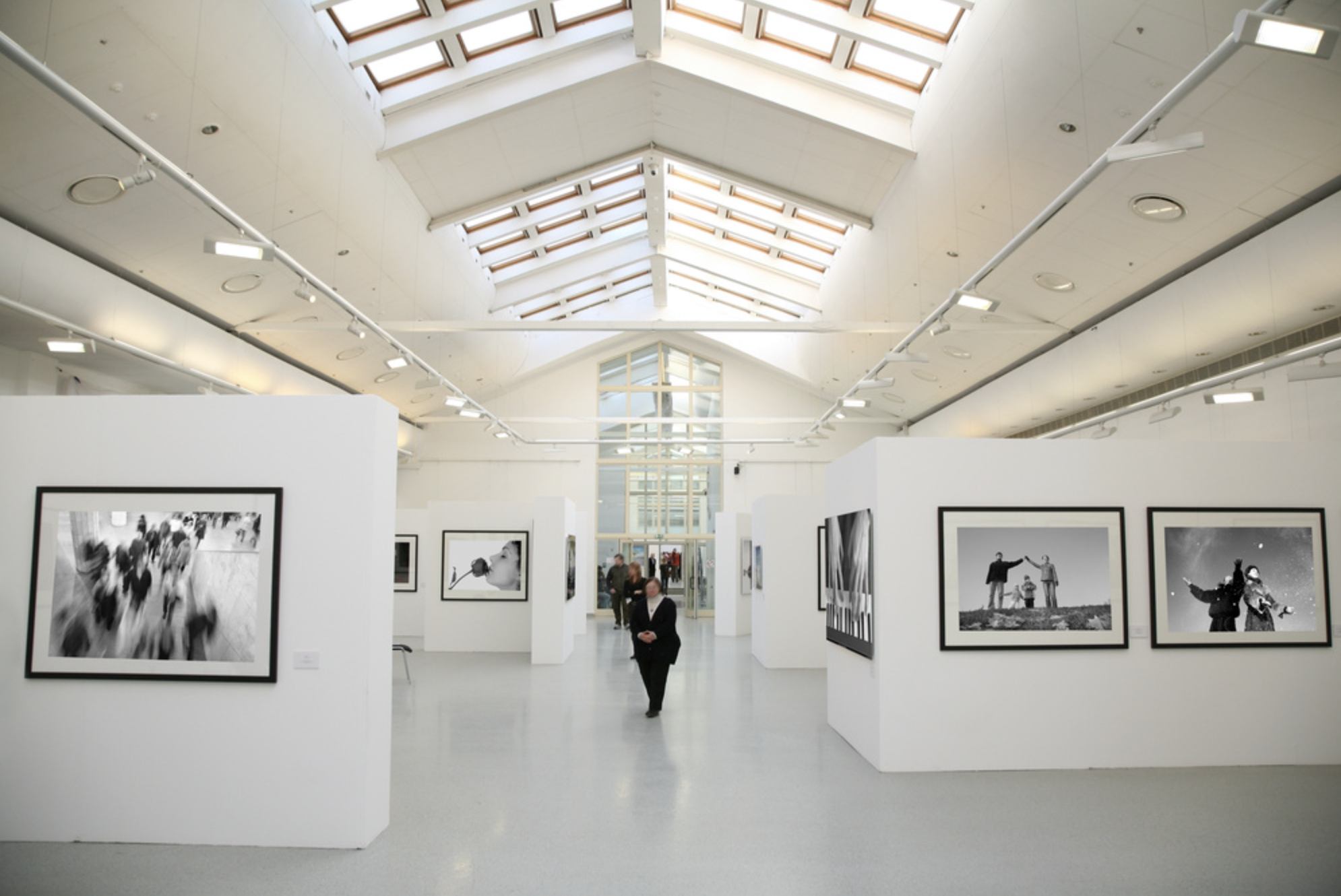 How To Plan And Promote A Photo Exhibition