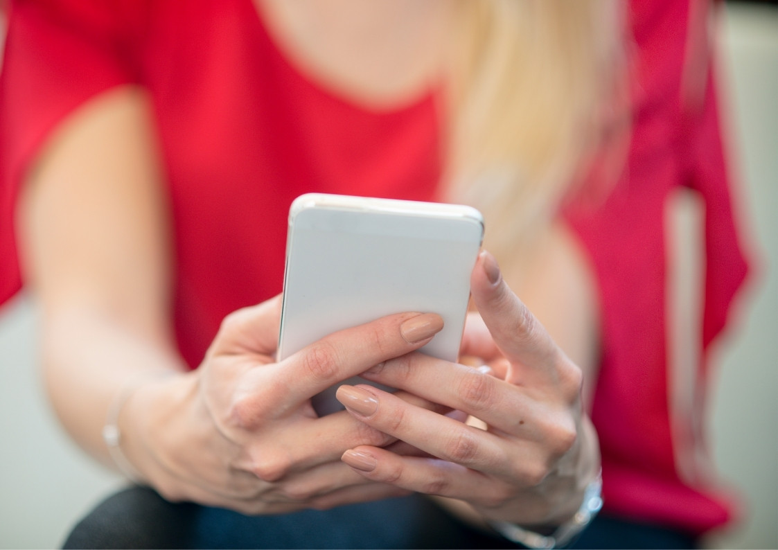 What Is Text Message Marketing and How Does It Work?
