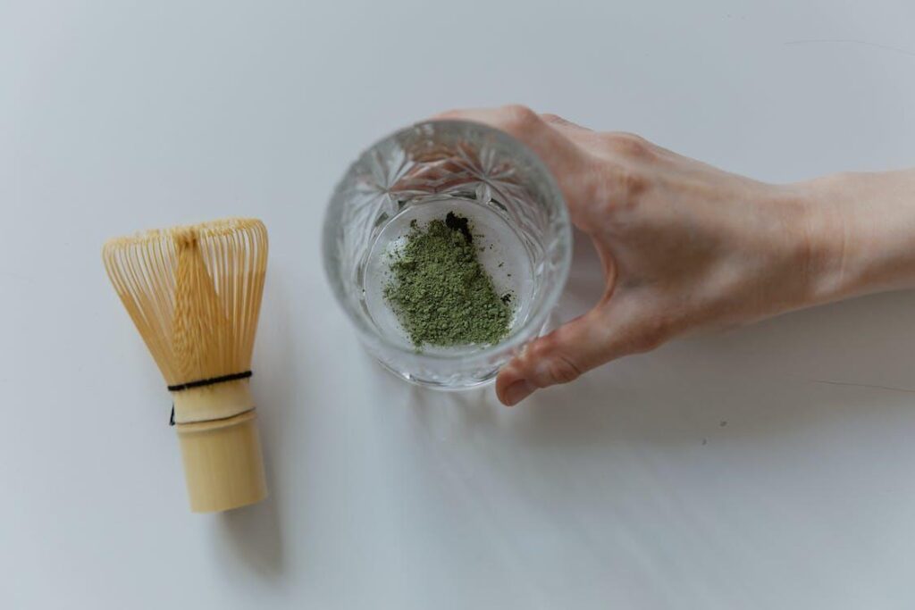 How Can Shops Selling Kratom Attract Potential Consumers?