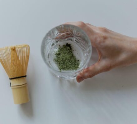 How Can Shops Selling Kratom Attract Potential Consumers?