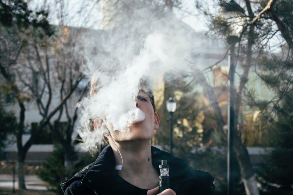 Vape Shops Selling Kratom