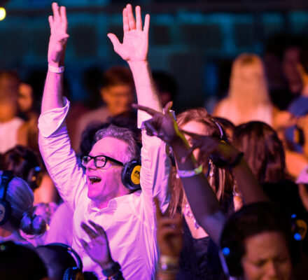 How to Choose the Perfect Silent Disco Headphones