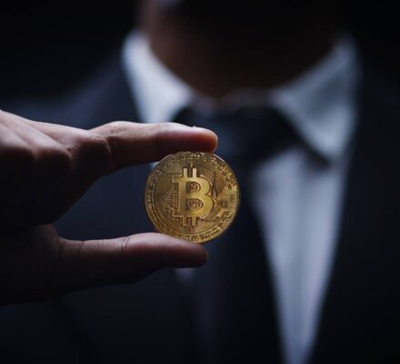 How To Start A Bitcoin Casino: The Ultimate Guide