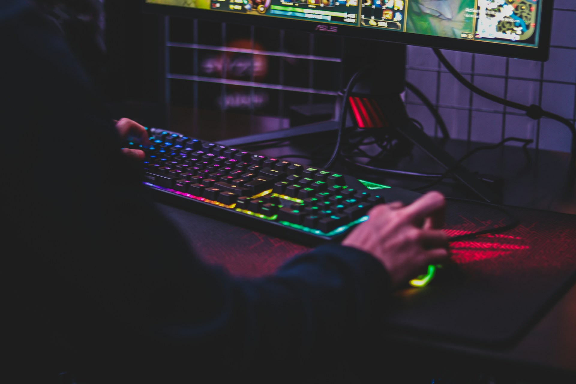 Exploring the Variety of Online Games Available Today