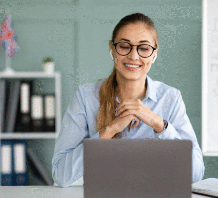 How Parents Can Track Their Child’s Progress Using Online Tutoring Platforms
